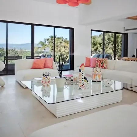 Amazing Near Beach Pampelonne דירה *