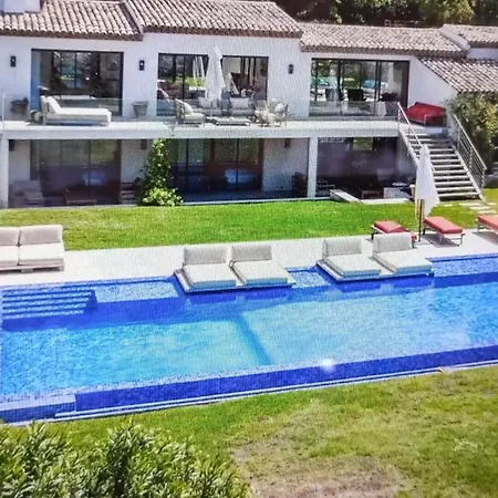 Amazing Near Beach Pampelonne דירה סן טרופז